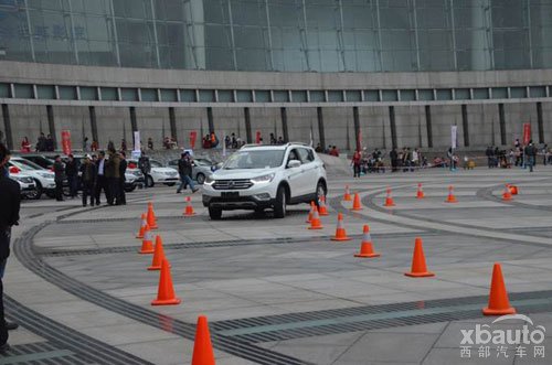 西部汽车网陕西胜和东风风神AX7引爆一线城市