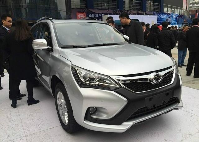 比亚迪S3疑似售价曝光 或售7.59-11.09万