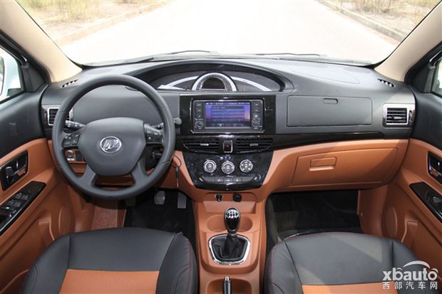 http://files.xbauto.com/image/20150206/06094902c49754e9109593.jpg