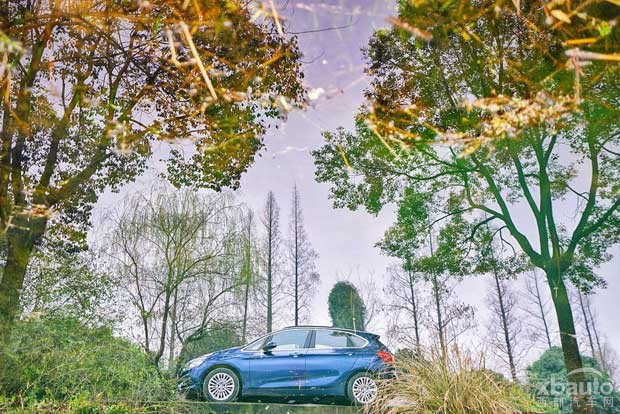 西部汽车网和大白一样2 和大白一样暖 创新BMW 2系运动旅行车