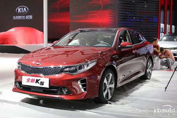 西部汽车网两种外观/新增1.6T 起亚全新K5今日上市