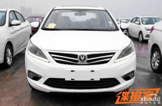 新款逸動(dòng)以及逸動(dòng)XT的實(shí)車圖 內(nèi)外細(xì)節(jié)提升