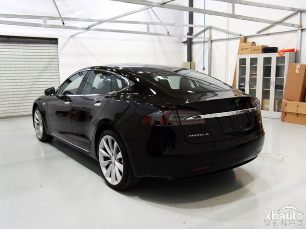 西部汽车网特斯拉新款MODEL S实车亮相 73.57万起