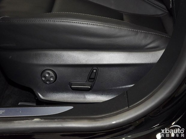 西部汽车网特斯拉新款MODEL S实车亮相 73.57万起