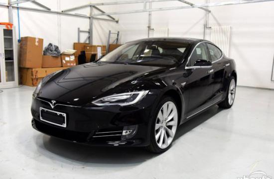 MODEL S 75/75D上市 售73.57/78.15万元