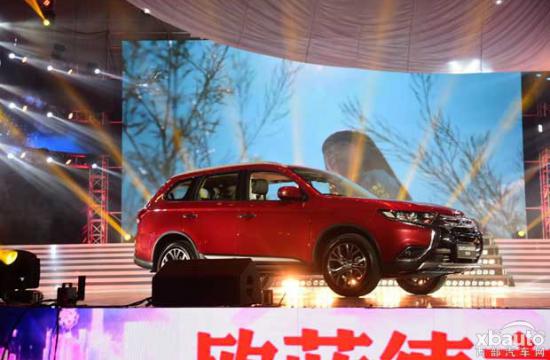广汽三菱新款欧蓝德下线 预售16-24万元