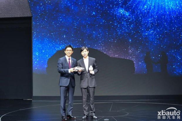 与时代精英同行 宝沃首辆BX7 6座版新车交付