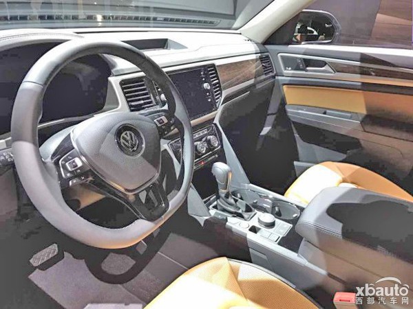 http://files.xbauto.com/image/20161117/1715210153226c0c037187.jpg