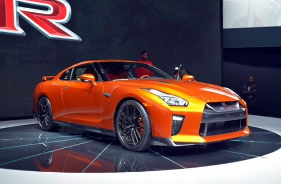 2017款日产GT-R国内上市 售162.8万元起