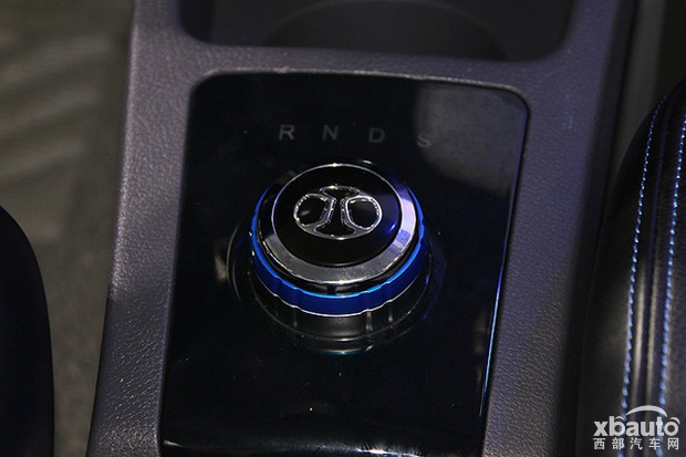 http://files.xbauto.com/image/20170118/18092318d23bc8f4442810.jpg