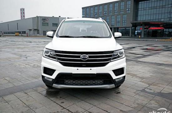 斯威X3实车曝光 1.5T动力/上半年发布