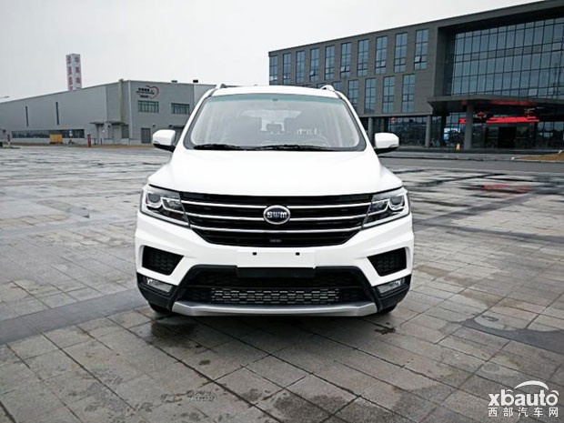 斯威X3实车曝光 1.5T动力/上半年发布