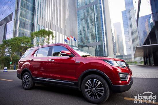 配置贴心，家用实力派SUV，长安CX70T