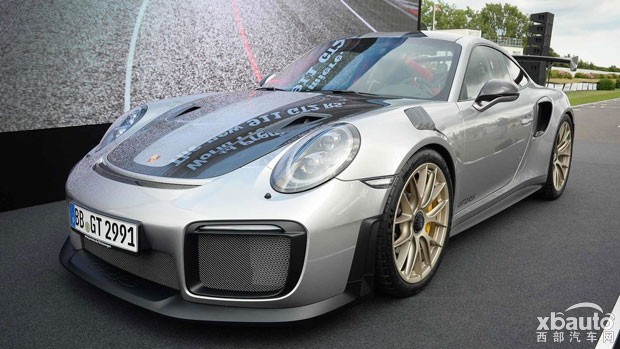 保时捷911 GT2 RS正式发布 最强911驾到