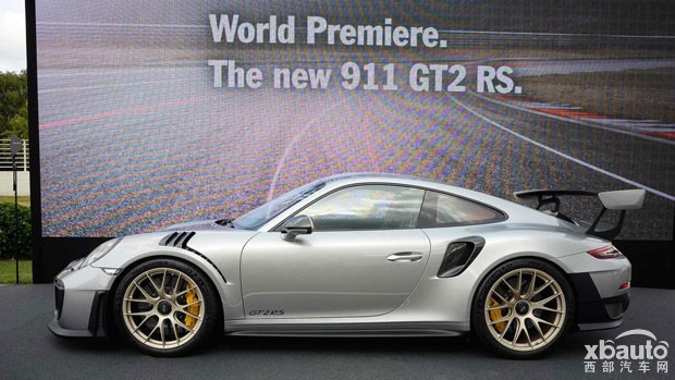 保时捷911 GT2 RS正式发布 最强911驾到