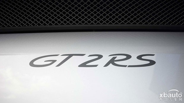 保时捷911 GT2 RS正式发布 最强911驾到