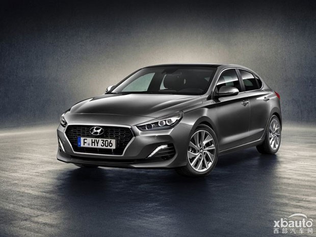 现代i30 Fastback官图发布 采用五门设计