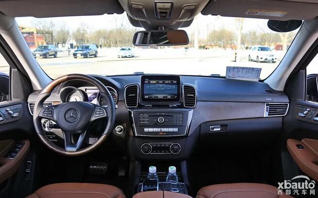 奔驰新增GLS320 4MATIC上市 售102.8万元