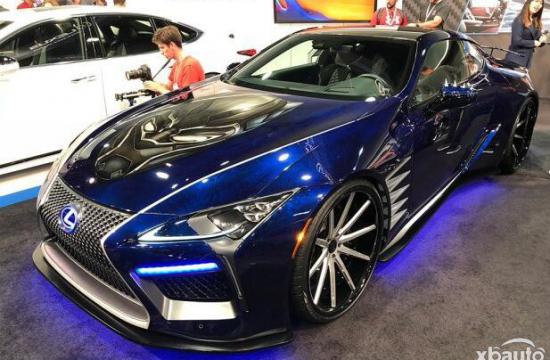 搭载5.0L V8发动机 雷克萨斯LC黑豹限量版亮相