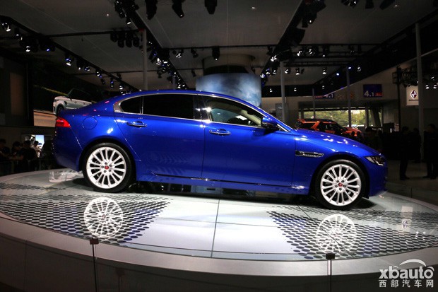 http://files.xbauto.com/image/20171120/20092950ce788766ec2207.jpg