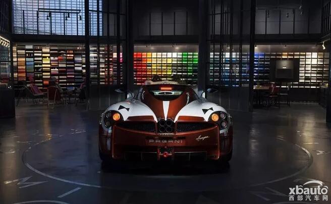 帕加尼Huayra Lampo版发布 搭载6.0L V12发动机