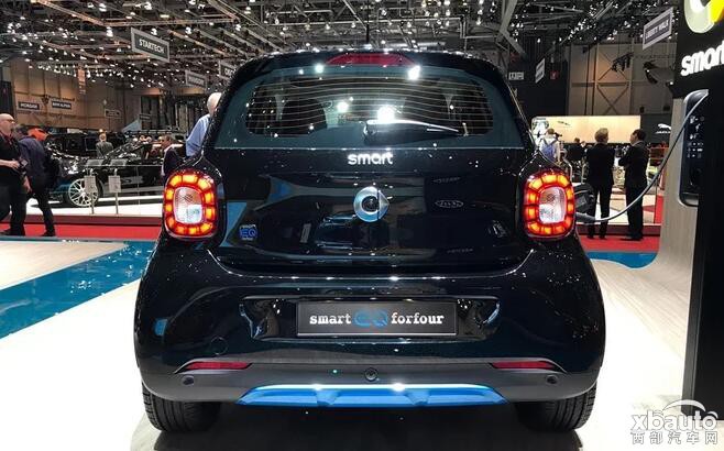 smart EQ forfour特别版亮相 支持快速充电