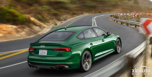 奥迪RS5 Sportback将亮相纽约车展 搭载2.9T发动机