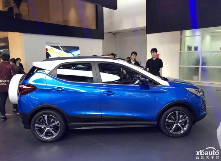 2018北京车展：比亚迪元EV360正式亮相