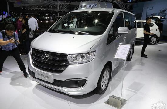 江淮瑞风M3两新车型上市 均售6.38万元