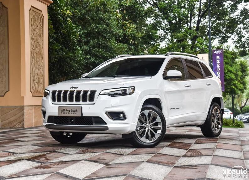 新款Jeep自由光上市 售19.68-31.98万元