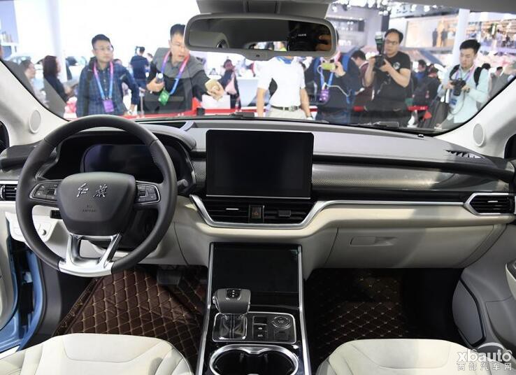 红旗首款纯电动SUV 红旗E-HS3正式下线
