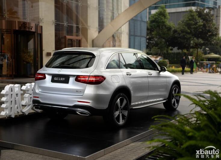 北京奔驰GLC 200 L 4MATIC上市 售39.98万元