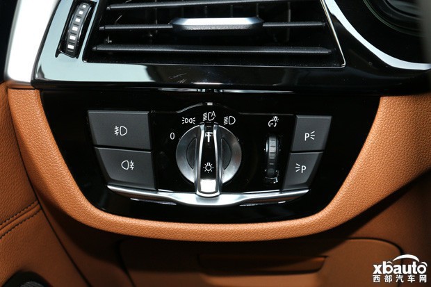 http://files.xbauto.com/image/20190303/031313579089922f9f3501.jpg