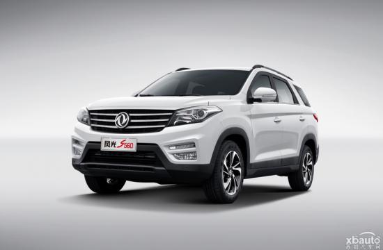 新款东风风光S560上市 售价6.59-7.99万