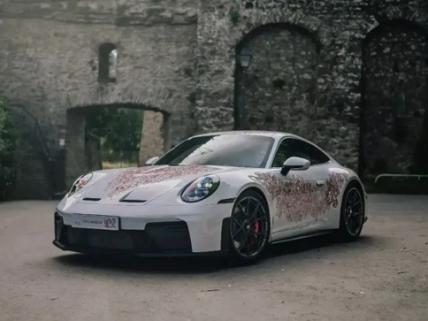 911 GT3 Touring卢森堡定制版车型